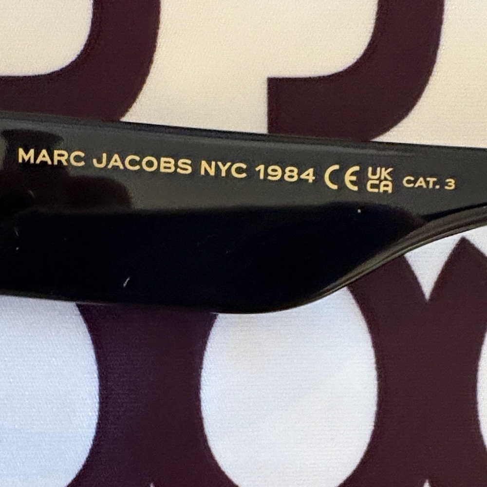 Marc Jacobs Black Frame Sunglasses with Brown Lenses - Picture 5 of 8